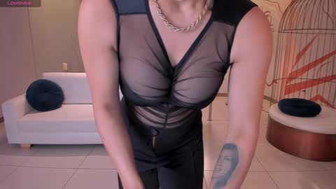 Snapshot of biancapierce_ chatting on 02-01-25, 10:48 Bianca Pierce online show from 02-01-25, 10:48