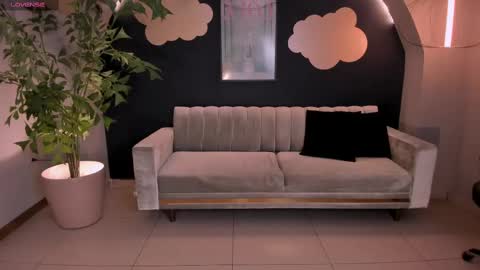 Snapshot of biancapierce_ chatting on 02-28-25, 11:36 Bianca Pierce online show from 02-28-25, 11:36