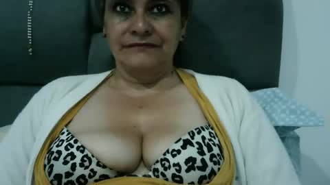 biancasteel online show from 01-14-26, 11:38