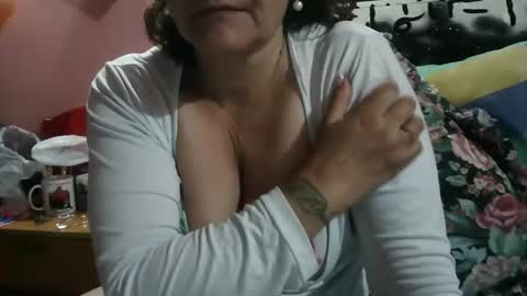 biancasteel online show from 04-17-26, 03:42