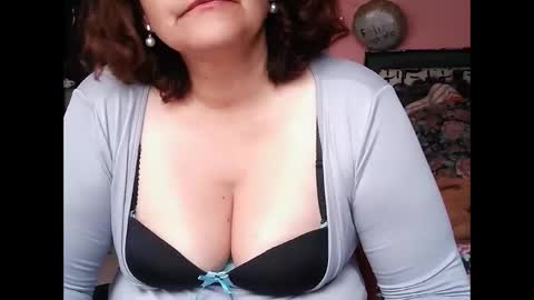 Snapshot of biancasteel chatting on 04-30-26, 05:30 biancasteel online show from 04-30-26, 05:30