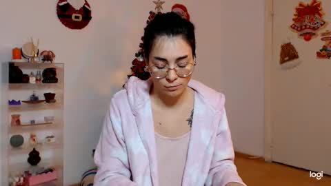 innasugarwild online show from 12-15-25, 05:06