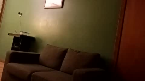 Snapshot of bibottom68942 chatting on 10-24-25, 09:33 bibottom68942 online show from 10-24-25, 09:33