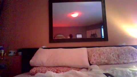 Snapshot of bidaddy83 chatting on 04-04-26, 10:35 bidaddy83 online show from 04-04-26, 10:35