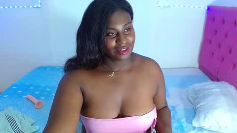 Snapshot of big_black_asss1 chatting on 01-03-25, 03:05 Tatiana online show from 01-03-25, 03:05