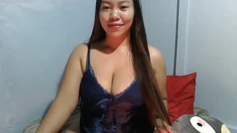 Snapshot of big_buttasian chatting on 01-25-25, 12:38 Grace - online show from 01-25-25, 12:38