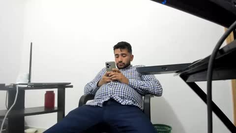 Tommy online show from 01-15-26, 02:05