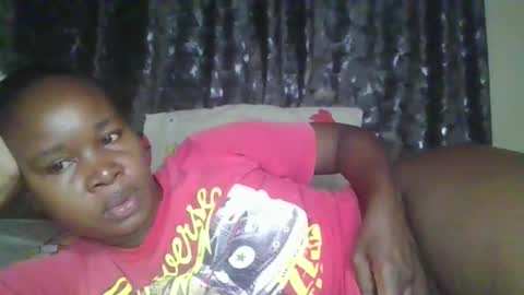 Snapshot of big_diva chatting on 05-07-26, 03:23 big_diva online show from 05-07-26, 03:23