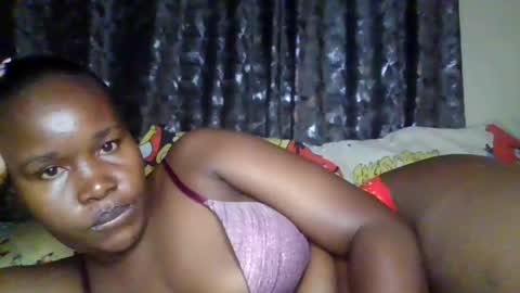 Snapshot of big_diva chatting on 07-21-26, 11:01 big_diva online show from 07-21-26, 11:01