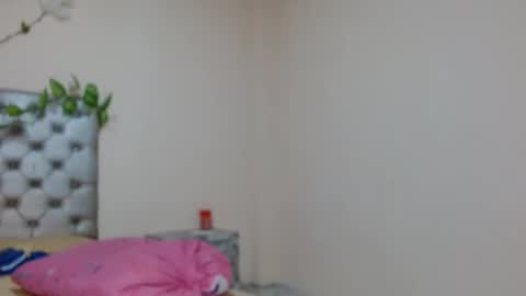 Snapshot of big_latin666 chatting on 01-23-25, 06:45 Stiven Leon online show from 01-23-25, 06:45