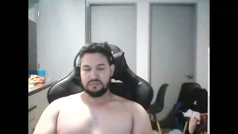 Snapshot of big_latin_boy_full_cum chatting on 12-19-24, 12:12 latinBoyHuge online show from 12-19-24, 12:12