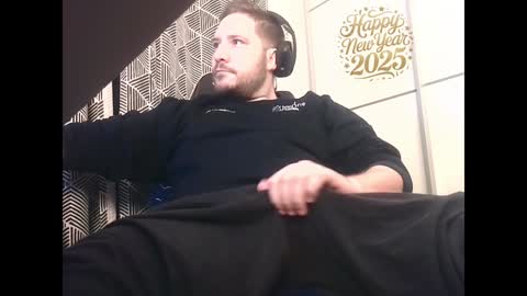 Snapshot of big_sele chatting on 01-02-25, 05:24 bigbroly88 online show from 01-02-25, 05:24