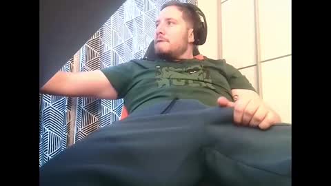 Snapshot of big_sele chatting on 03-01-25, 03:49 bigbroly88 online show from 03-01-25, 03:49