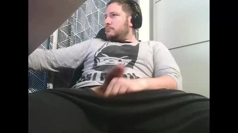 Snapshot of big_sele chatting on 03-09-25, 06:17 bigbroly88 online show from 03-09-25, 06:17