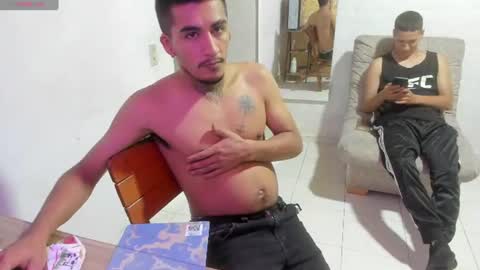 Snapshot of big_simon12 chatting on 06-15-26, 01:19 big_simon12 online show from 06-15-26, 01:19