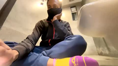 Snapshot of bigasian20177 chatting on 01-18-25, 10:06 Your toy online show from 01-18-25, 10:06