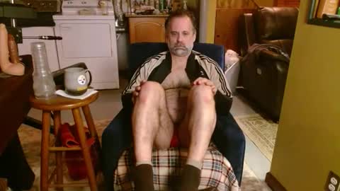 Snapshot of bigassman46 chatting on 02-16-26, 07:37 Straight Dave online show from 02-16-26, 07:37