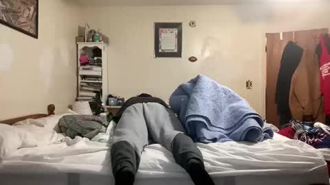 Mr. Muscle Monster online show from 10-28-25, 10:56