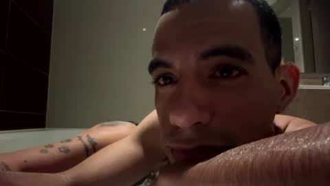 Snapshot of bigbacs chatting on 11-09-25, 03:05 Bacs Independent model online show from 11-09-25, 03:05