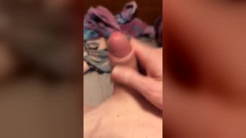 bigballs197769 online show from 07-12-26, 11:45