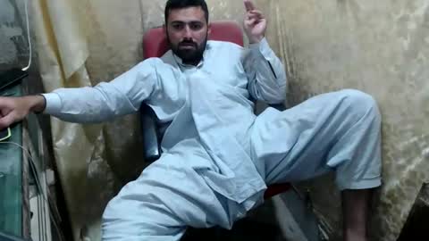 Snapshot of bigbbc999 chatting on 12-04-25, 04:44 arab bbc online show from 12-04-25, 04:44