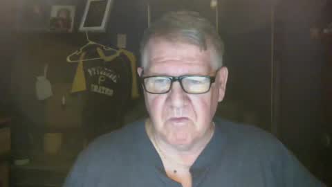 Snapshot of bigbeerdrinker1 chatting on 03-05-25, 08:54 bigbeerdrinker online show from 03-05-25, 08:54