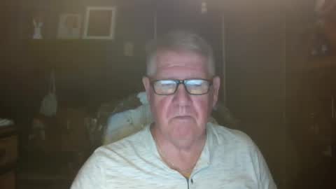 Snapshot of bigbeerdrinker1 chatting on 11-02-25, 07:22 bigbeerdrinker online show from 11-02-25, 07:22