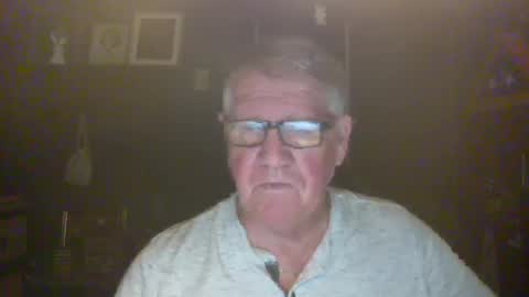 Snapshot of bigbeerdrinker1 chatting on 11-19-25, 07:19 bigbeerdrinker online show from 11-19-25, 07:19