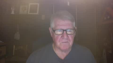 Snapshot of bigbeerdrinker1 chatting on 11-23-25, 04:45 bigbeerdrinker online show from 11-23-25, 04:45