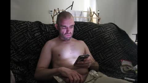 Snapshot of bigbenmelb9 chatting on 01-10-25, 10:36 bigbenmelb9 online show from 01-10-25, 10:36