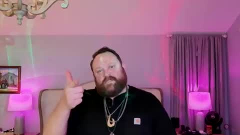 Snapshot of bigboi1o11 chatting on 11-24-25, 10:15 Bigboi1o11 online show from 11-24-25, 10:15