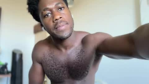 Snapshot of bigboirod chatting on 11-08-25, 06:51 Roddy online show from 11-08-25, 06:51