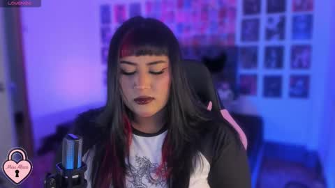 Snapshot of bigboobs_cloe chatting on 11-14-25, 06:45 bigboobs cloe online show from 11-14-25, 06:45