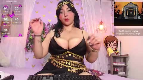 Snapshot of bigboobsrose chatting on 10-24-25, 11:12 Rose online show from 10-24-25, 11:12