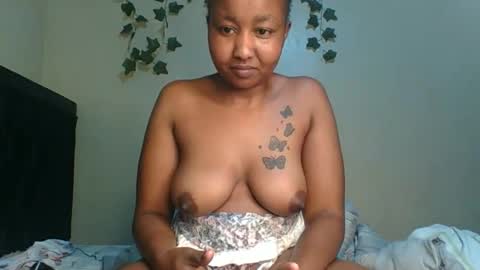 Snapshot of bigboootyy chatting on 09-12-25, 07:14 BigBoootyy online show from 09-12-25, 07:14