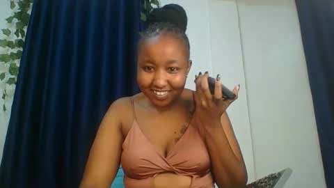 Snapshot of bigboootyy chatting on 09-22-25, 06:32 BigBoootyy online show from 09-22-25, 06:32
