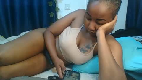 Snapshot of bigboootyy chatting on 09-30-25, 05:56 BigBoootyy online show from 09-30-25, 05:56
