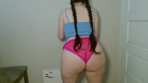 Isabella online show from 03-14-26, 09:31