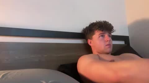 bigbootyburger1 online show from 04-15-26, 06:59