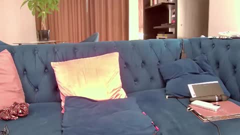 Snapshot of bigbootybutter chatting on 03-13-26, 07:48 Onlyfans online show from 03-13-26, 07:48