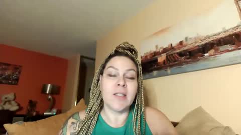 Snapshot of bigbreastsabrina chatting on 01-02-25, 04:20 BIG BREAST SABRINA online show from 01-02-25, 04:20