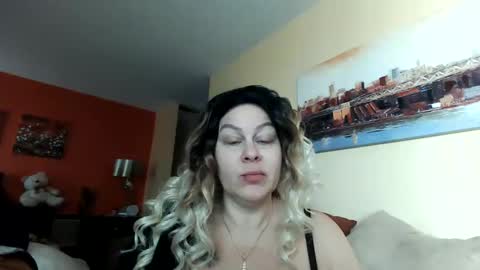 Snapshot of bigbreastsabrina chatting on 01-29-25, 04:08 BIG BREAST SABRINA online show from 01-29-25, 04:08