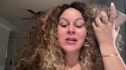 Snapshot of bigbreastsabrina chatting on 09-15-25, 04:29 BIG BREAST SABRINA online show from 09-15-25, 04:29