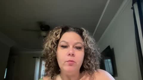 Snapshot of bigbreastsabrina chatting on 10-09-25, 12:47 BIG BREAST SABRINA online show from 10-09-25, 12:47