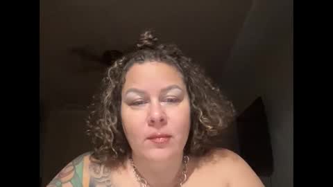 Snapshot of bigbreastsabrina chatting on 10-22-25, 11:54 BIG BREAST SABRINA online show from 10-22-25, 11:54