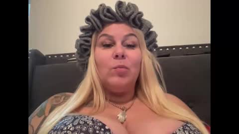 BIG BREAST SABRINA online show from 11-27-25, 02:46