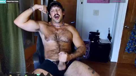 Snapshot of bigbro42069 chatting on 09-17-25, 04:47 BigBro online show from 09-17-25, 04:47