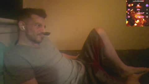 Jon - Im Straight online show from 03-10-25, 07:53