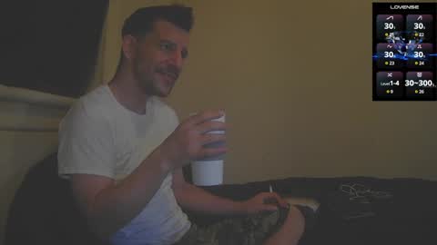 Jon - Im Straight online show from 11-13-25, 10:25