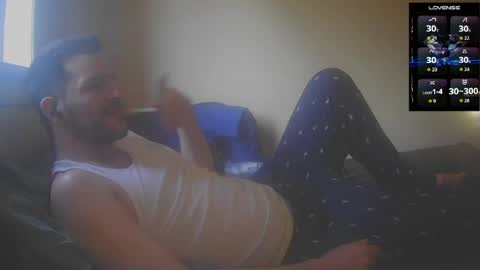 Jon - Im Straight online show from 06-30-26, 10:22